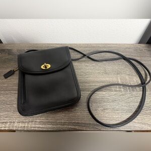 Coach Vintage Tourist Passport Pouch